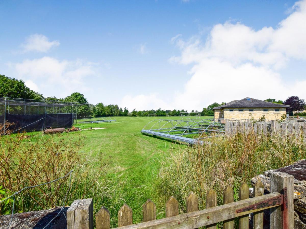 Butts Farm Villa Cirencester Exterior photo
